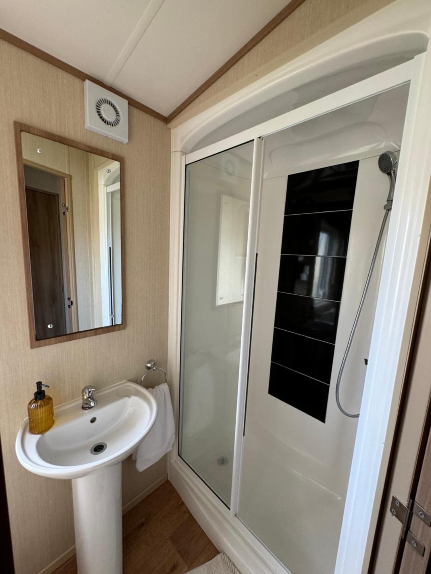 Hot Tub Retreat At Tattershall Lakes Zewnętrze zdjęcie